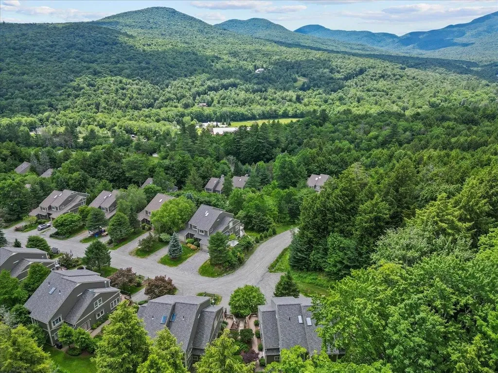 654 Topnotch Drive Stowe VT 05672