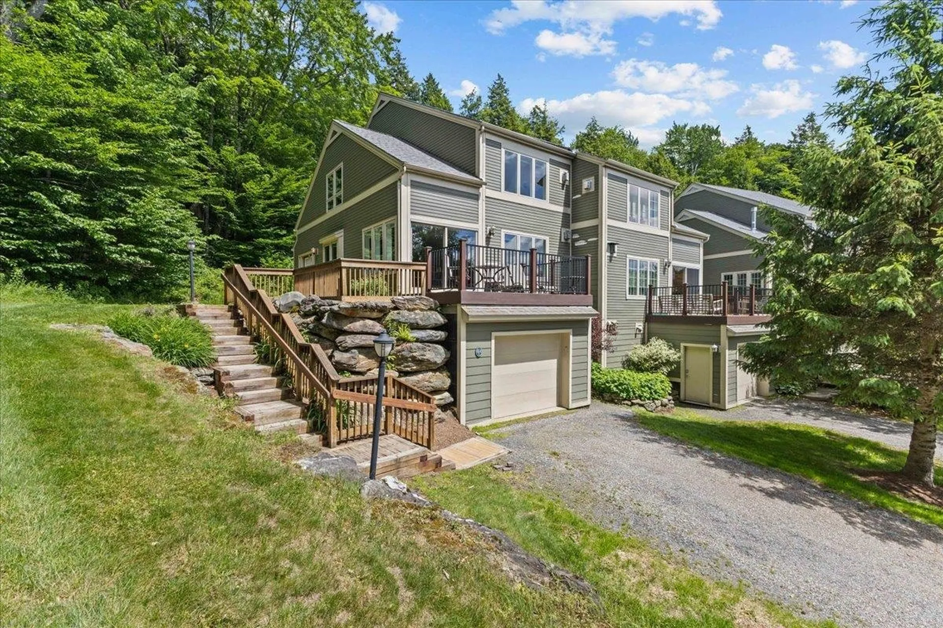 654 Topnotch Drive Stowe VT 05672
