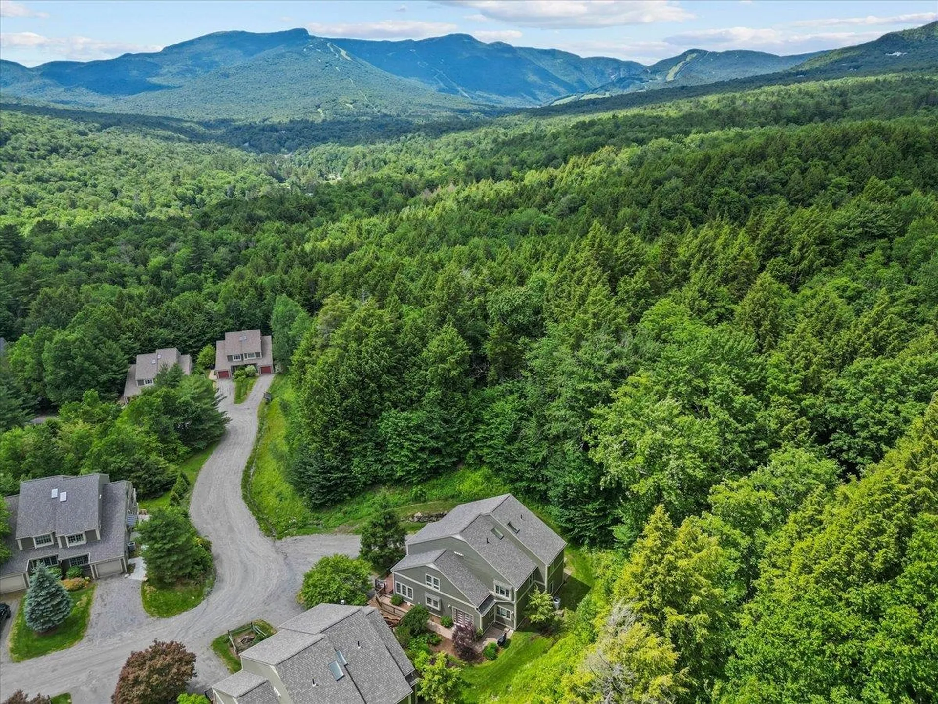 654 Topnotch Drive Stowe VT 05672