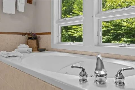 654 Topnotch Drive Stowe VT 05672
