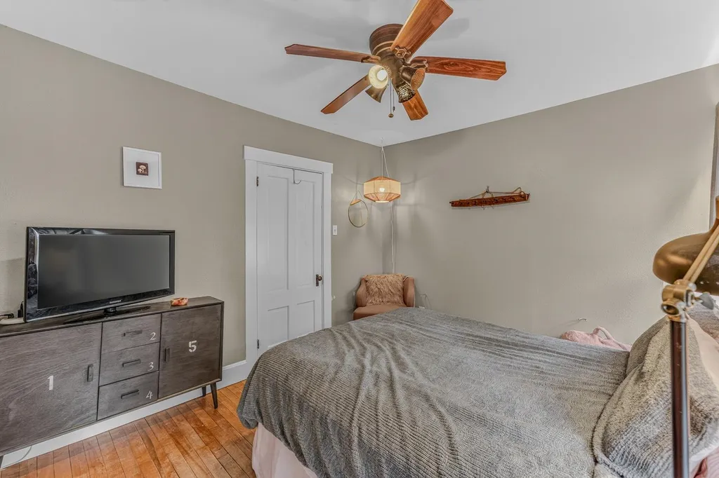 12 Governors Terrace Lancaster NH 03584