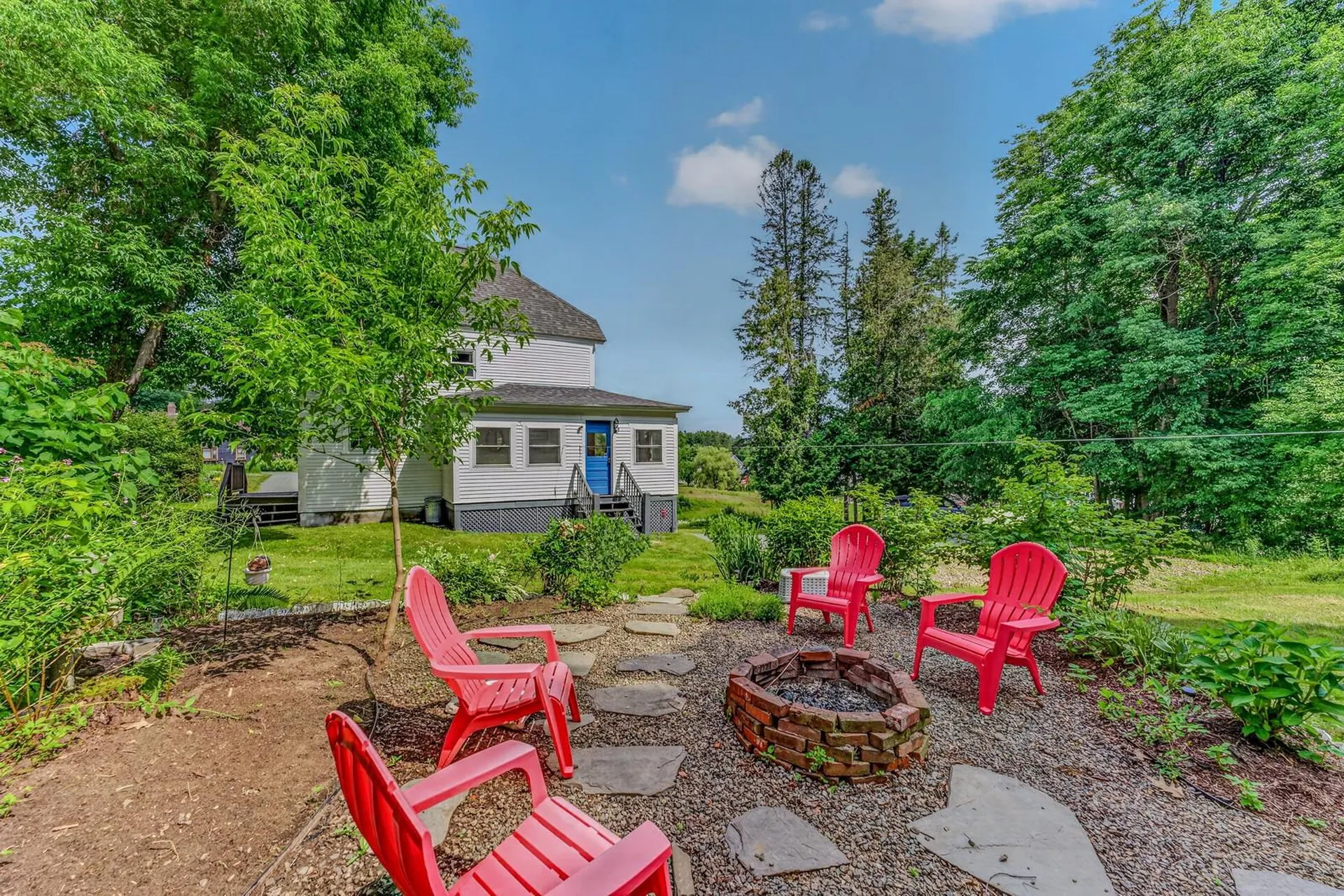 12 Governors Terrace Lancaster NH 03584
