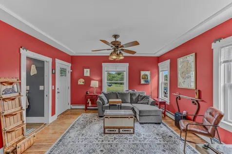 12 Governors Terrace Lancaster NH 03584