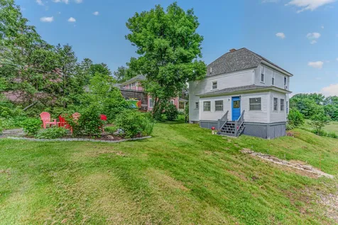 12 Governors Terrace Lancaster NH 03584