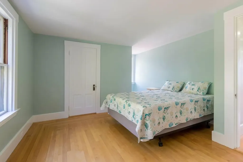 10 Sea Road North Hampton NH 03862