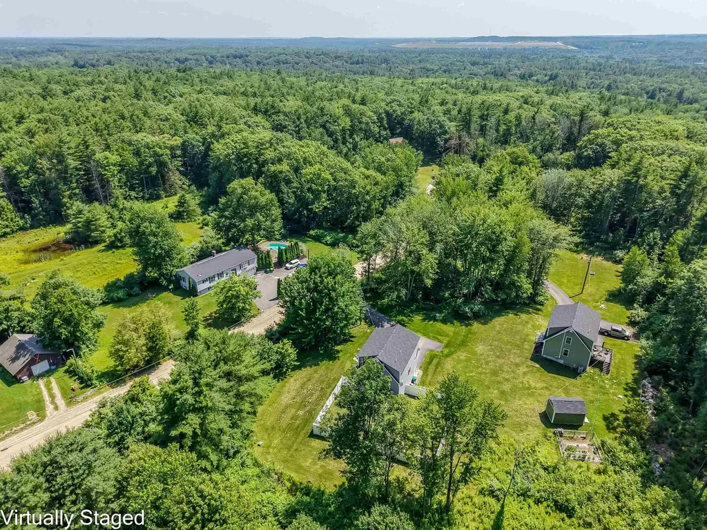 5 Laura Drive Rochester NH 03867
