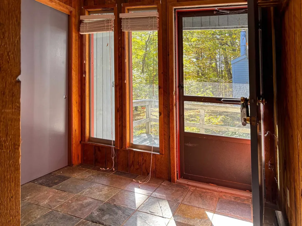 20 Condo Road Campton NH 03223