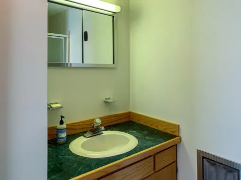 20 Condo Road Campton NH 03223