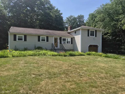 108 Newton Road Plaistow NH 03865