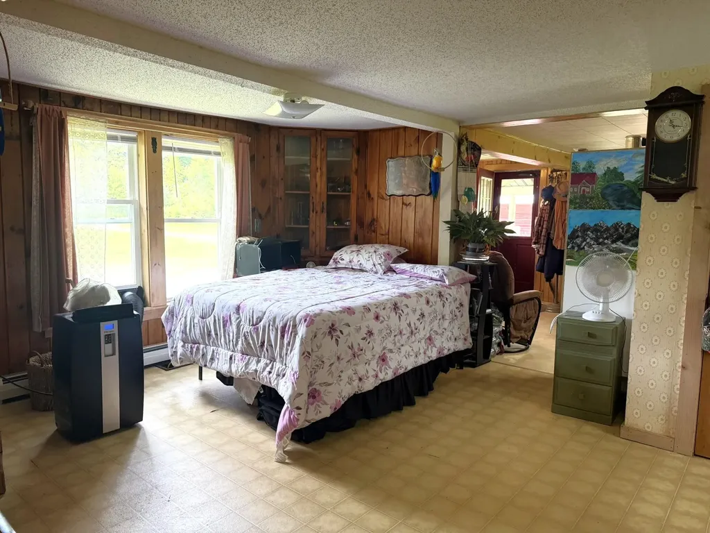 7657 Vt Route 14 Woodbury VT 05681