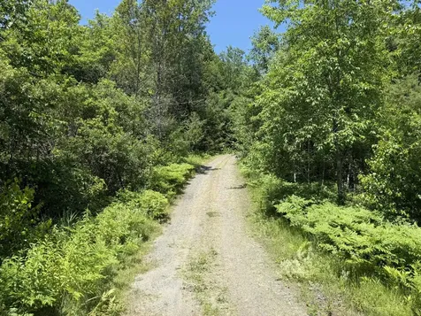 7657 Vt Route 14 Woodbury VT 05681