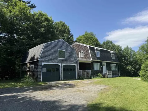 2074 Elmore Road Morristown VT 05661