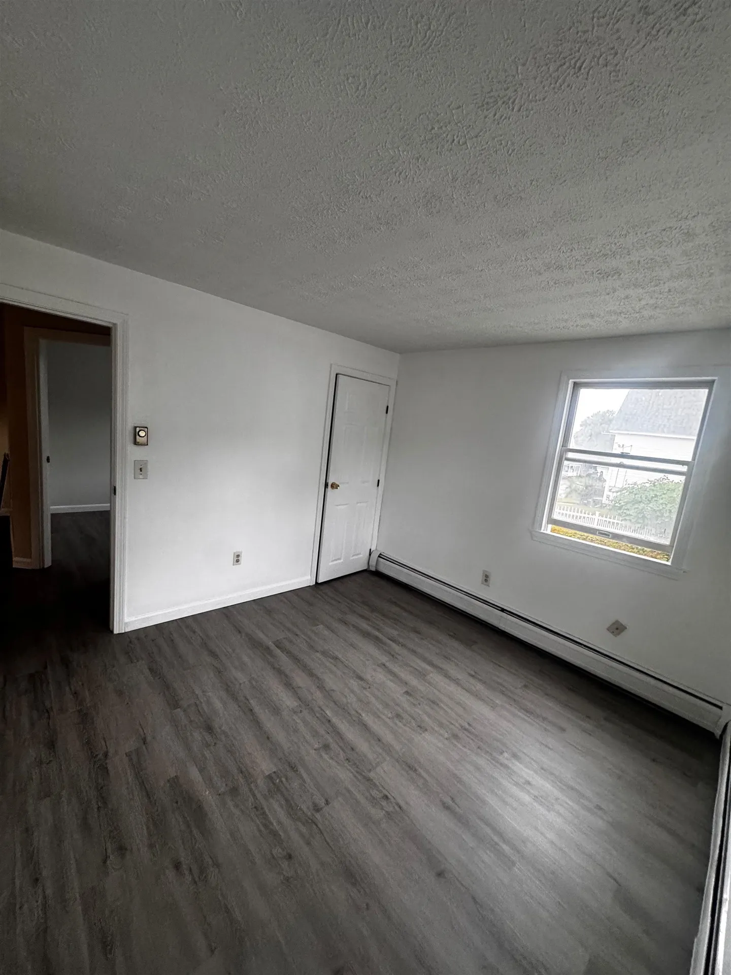 564 B Lake Avenue Manchester NH 03103
