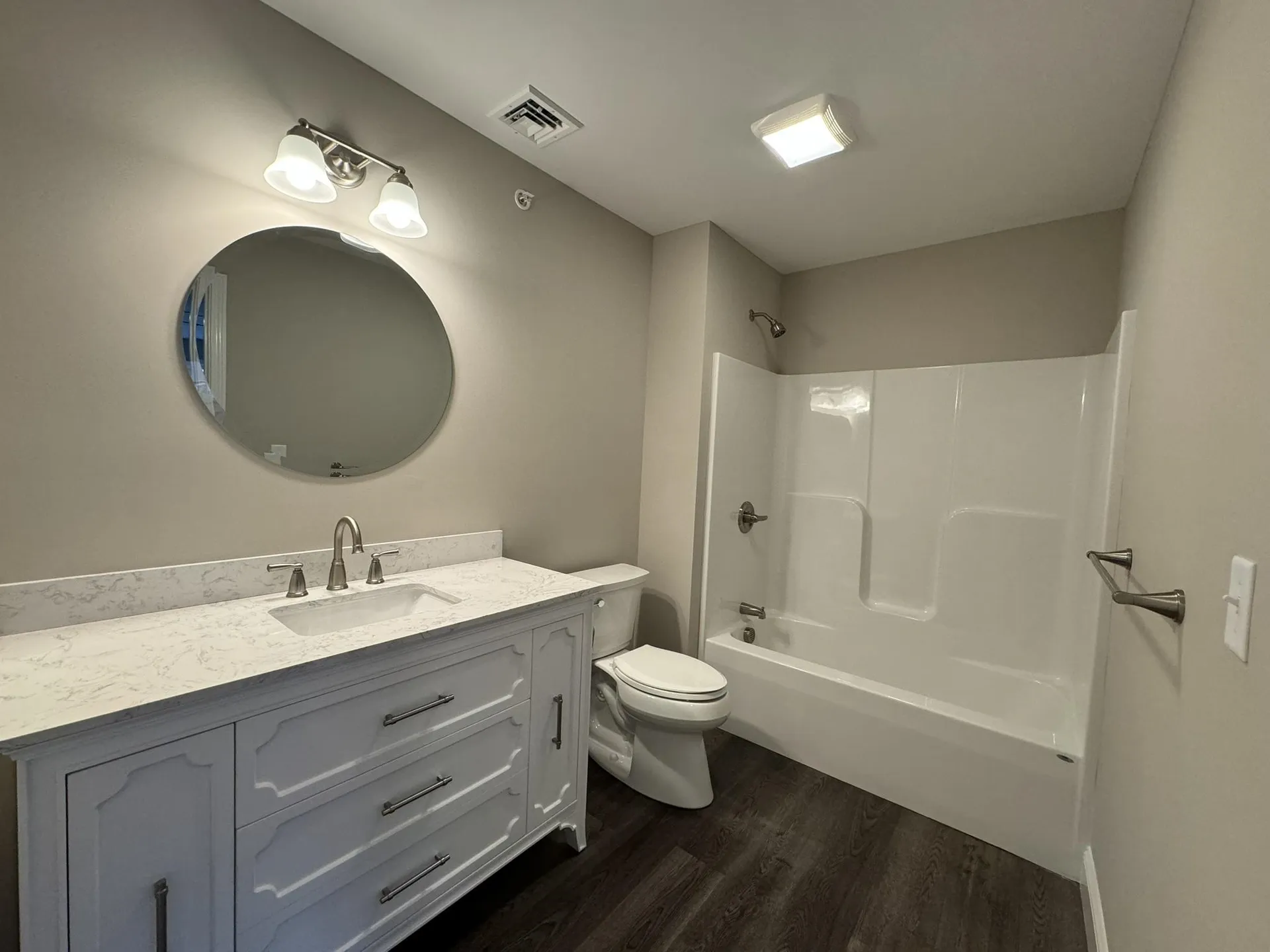 108 Mammoth Road Hooksett NH 03106