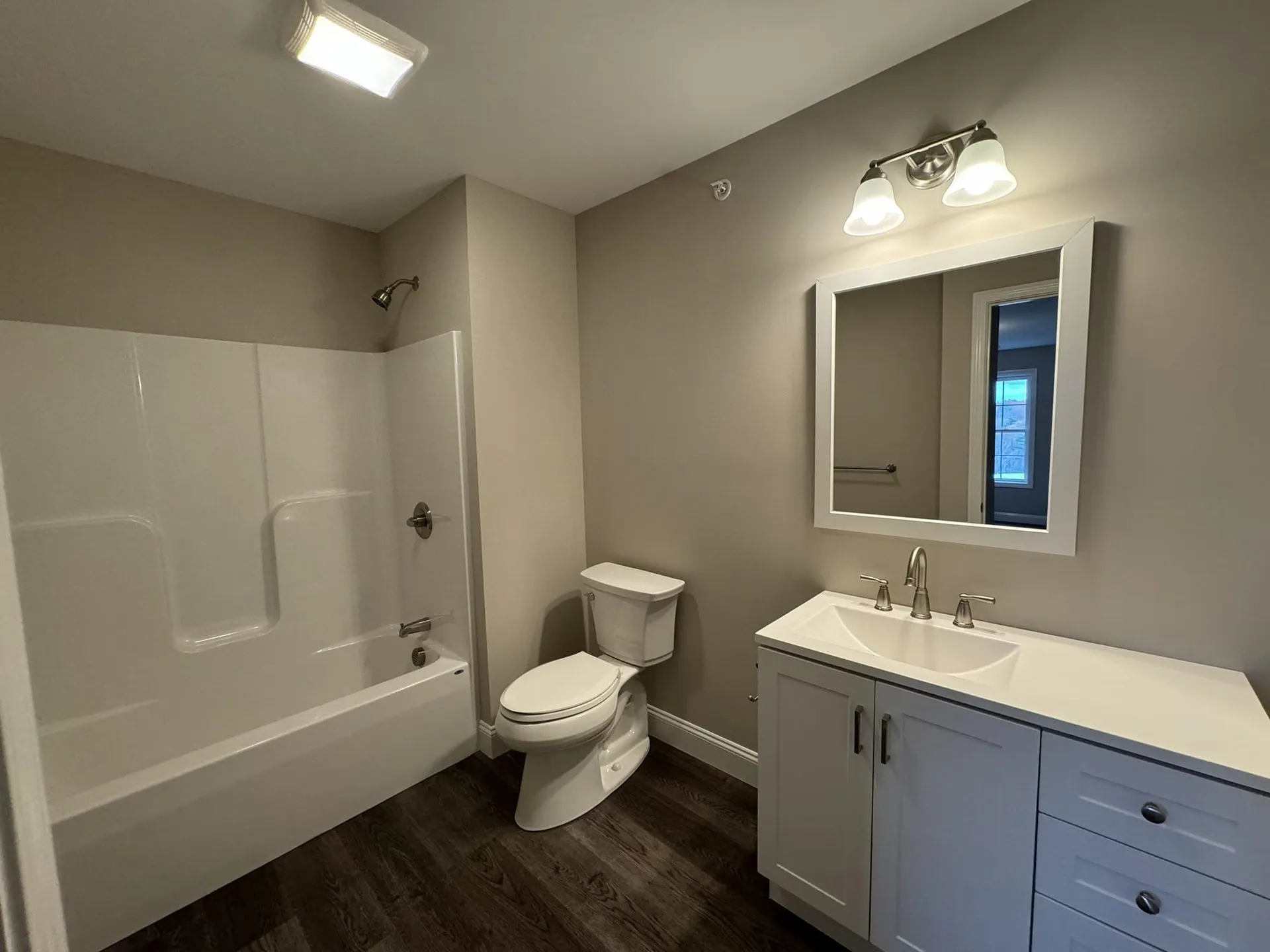 108 Mammoth Road Hooksett NH 03106