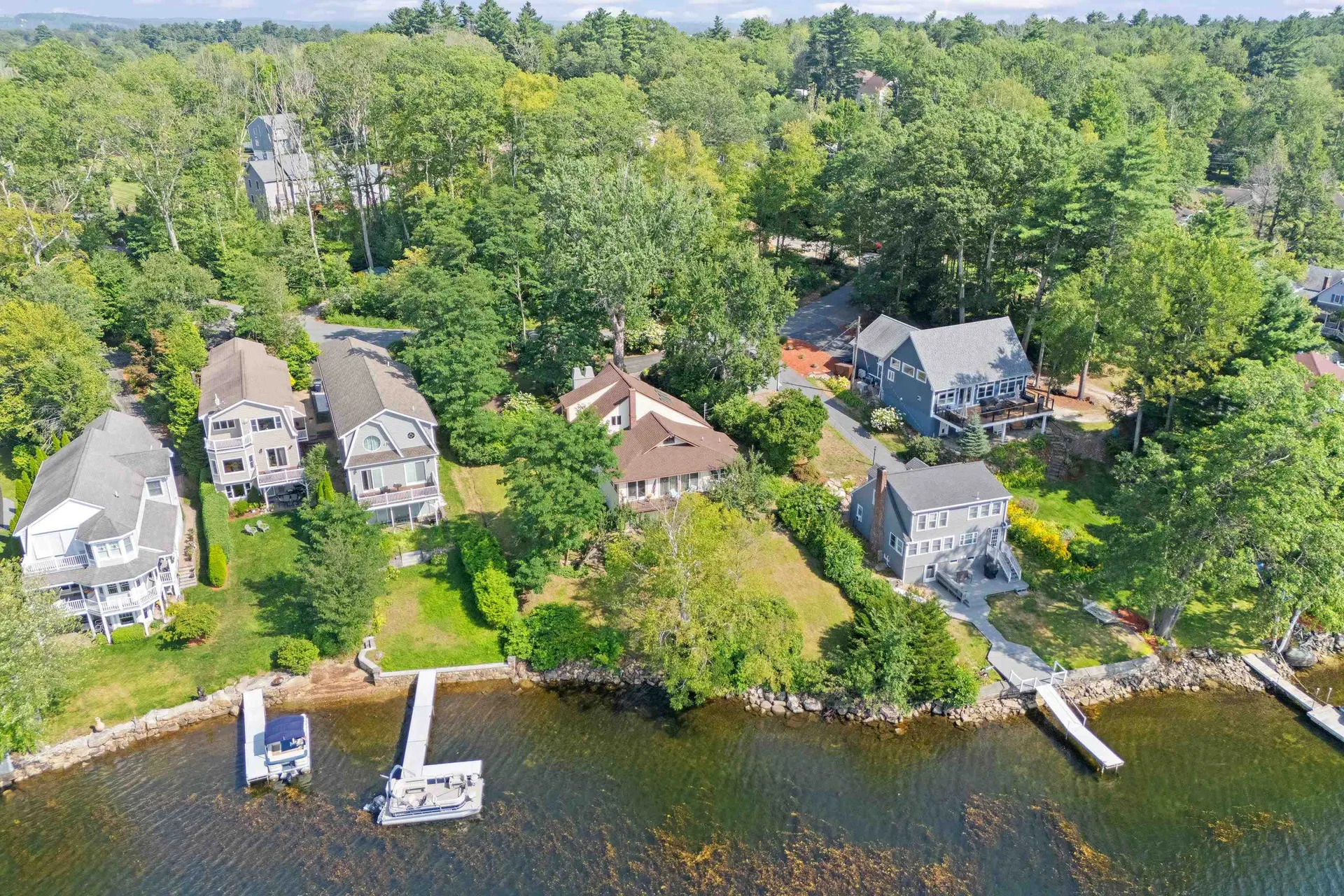 21 Goodridge Avenue Salem NH 03079