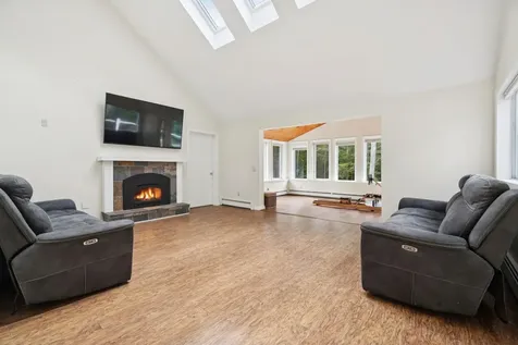 29 Blodgett Brook Road Newbury NH 03255