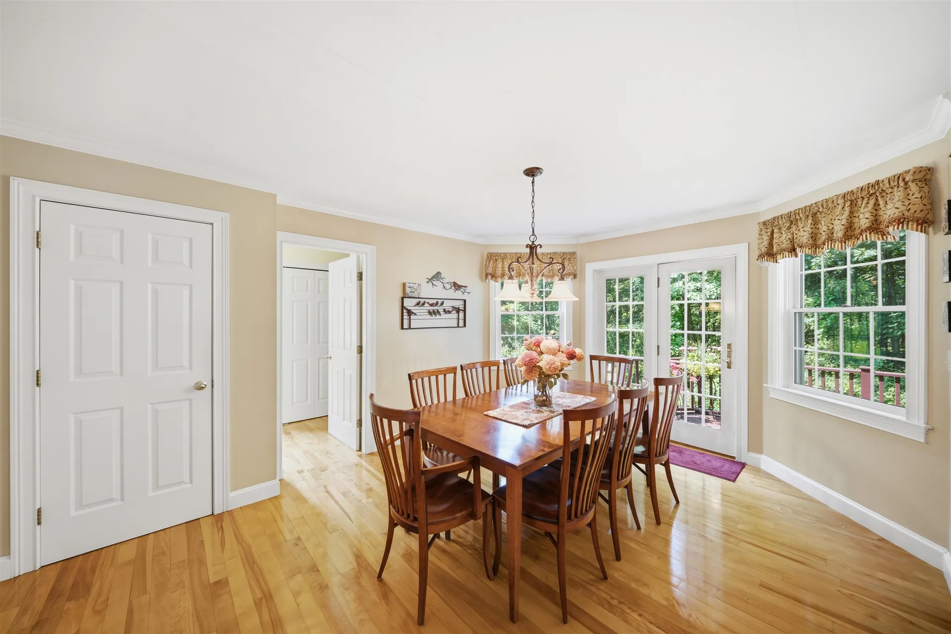 108 Sky View Drive Pelham NH 03076