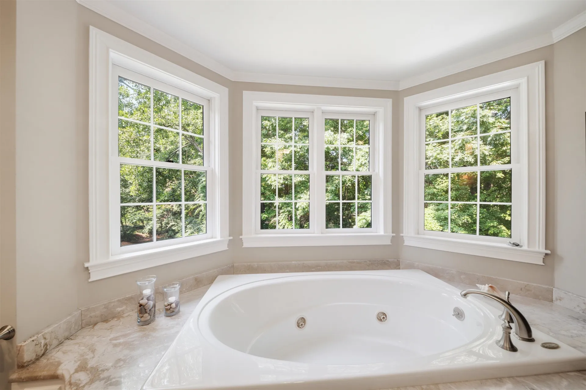 108 Sky View Drive Pelham NH 03076