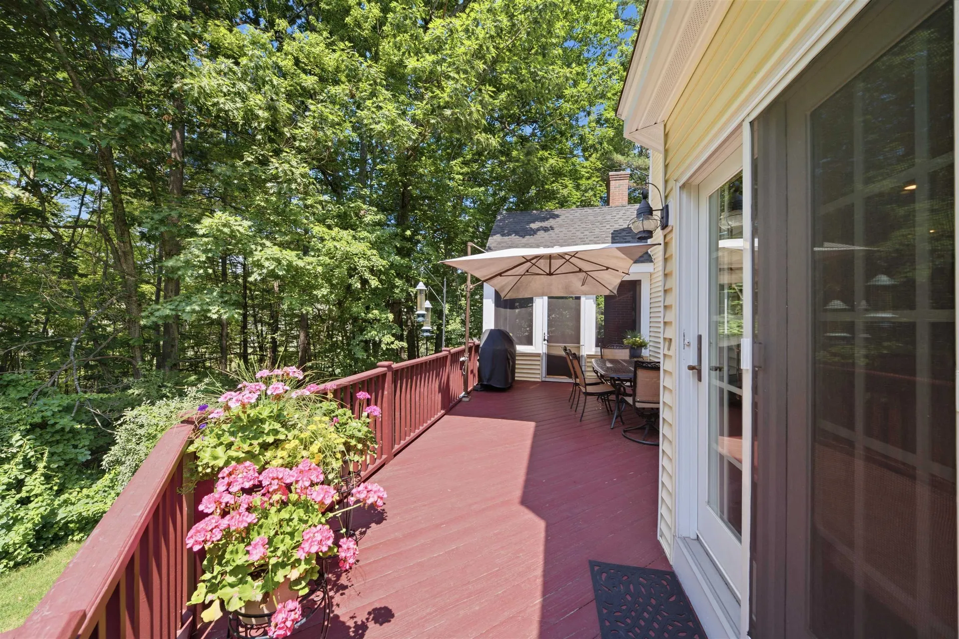 108 Sky View Drive Pelham NH 03076