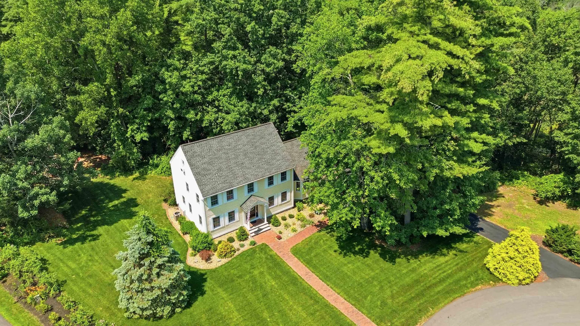 108 Sky View Drive Pelham NH 03076