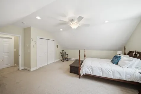 108 Sky View Drive Pelham NH 03076
