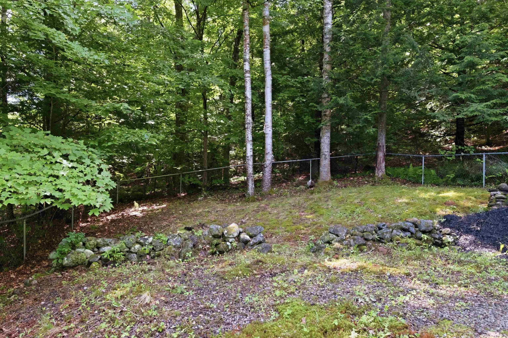 12 Ivy Lane Plymouth NH 03264