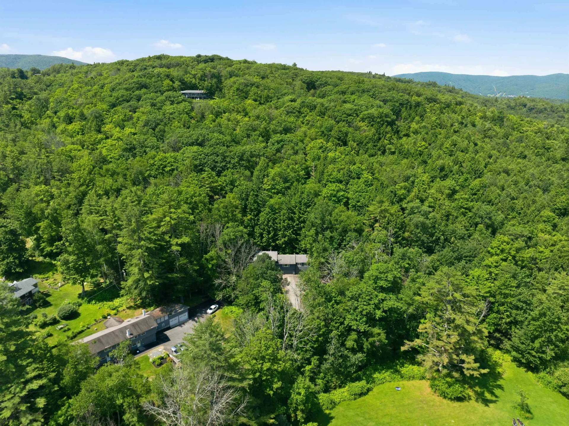 12 Ivy Lane Plymouth NH 03264