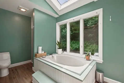 12 Ivy Lane Plymouth NH 03264
