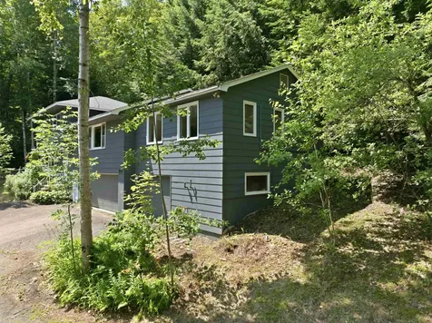 12 Ivy Lane Plymouth NH 03264
