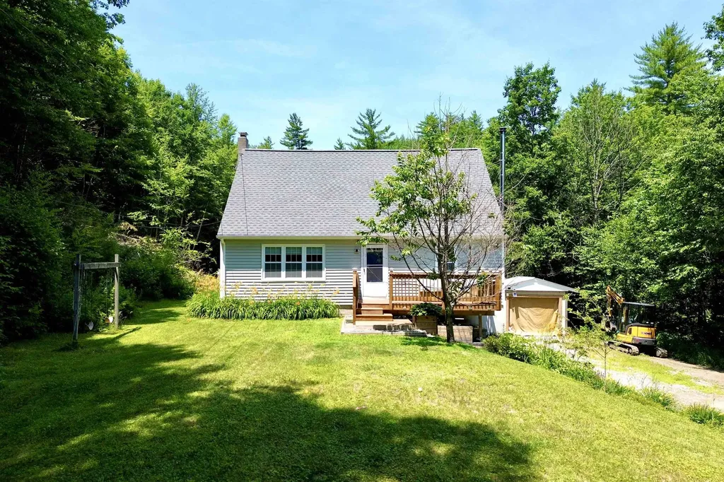 279 Weare Road New Boston NH 03070