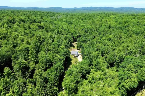 279 Weare Road New Boston NH 03070