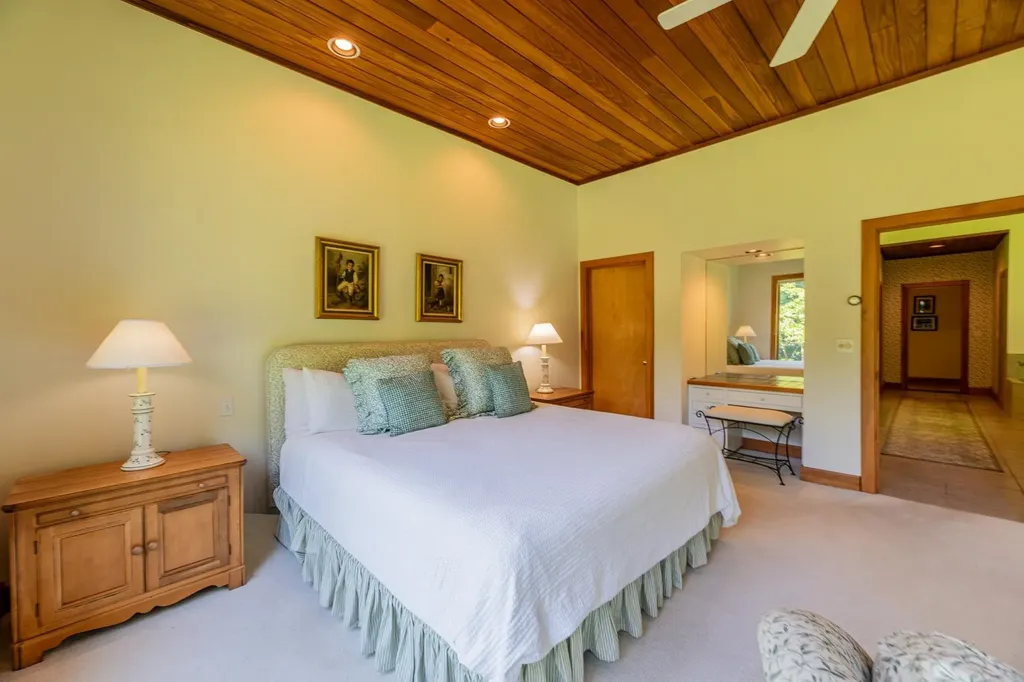84 Frost Pond Road Dorset VT 05251