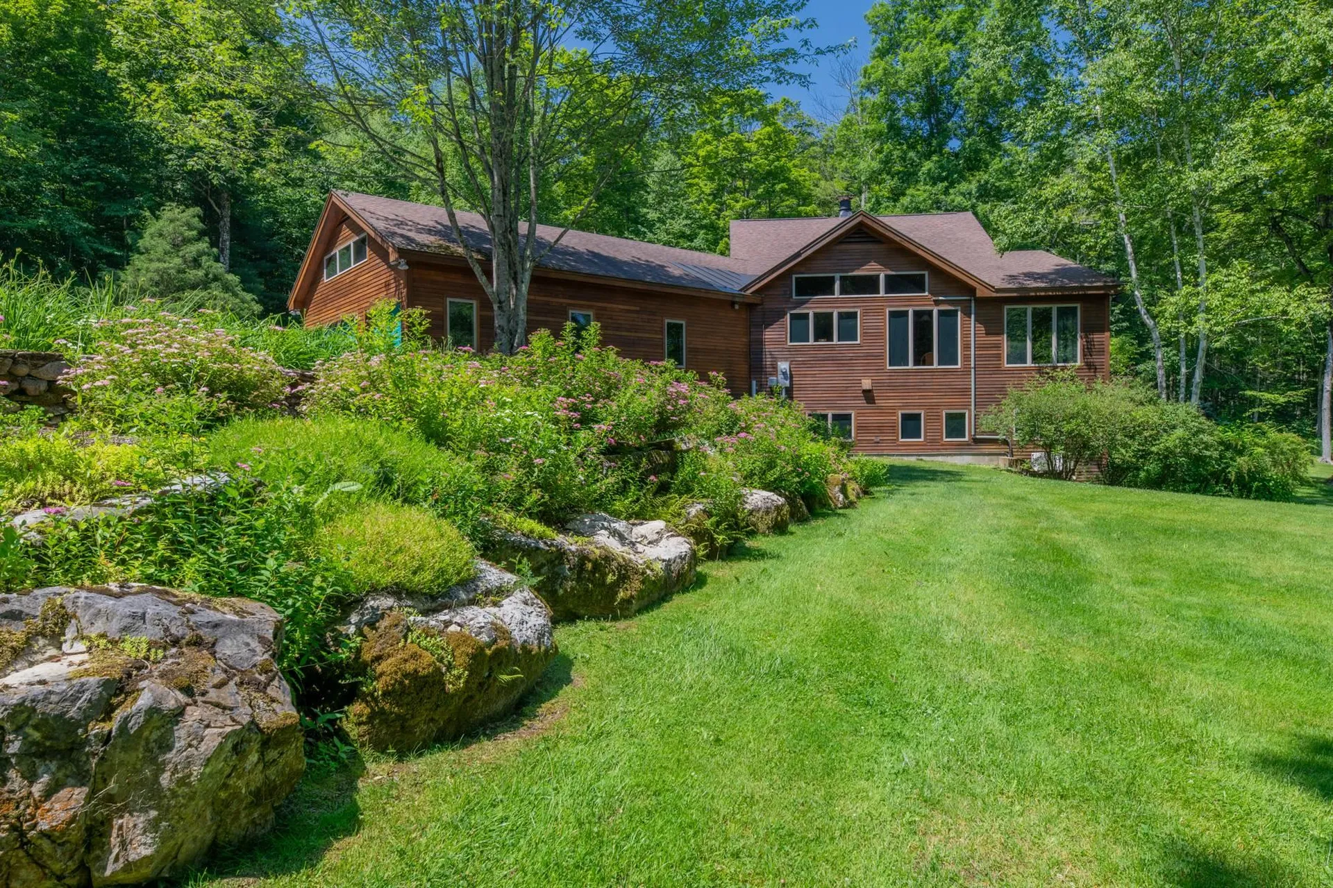 Dorset VT, 84 Frost Pond Road
