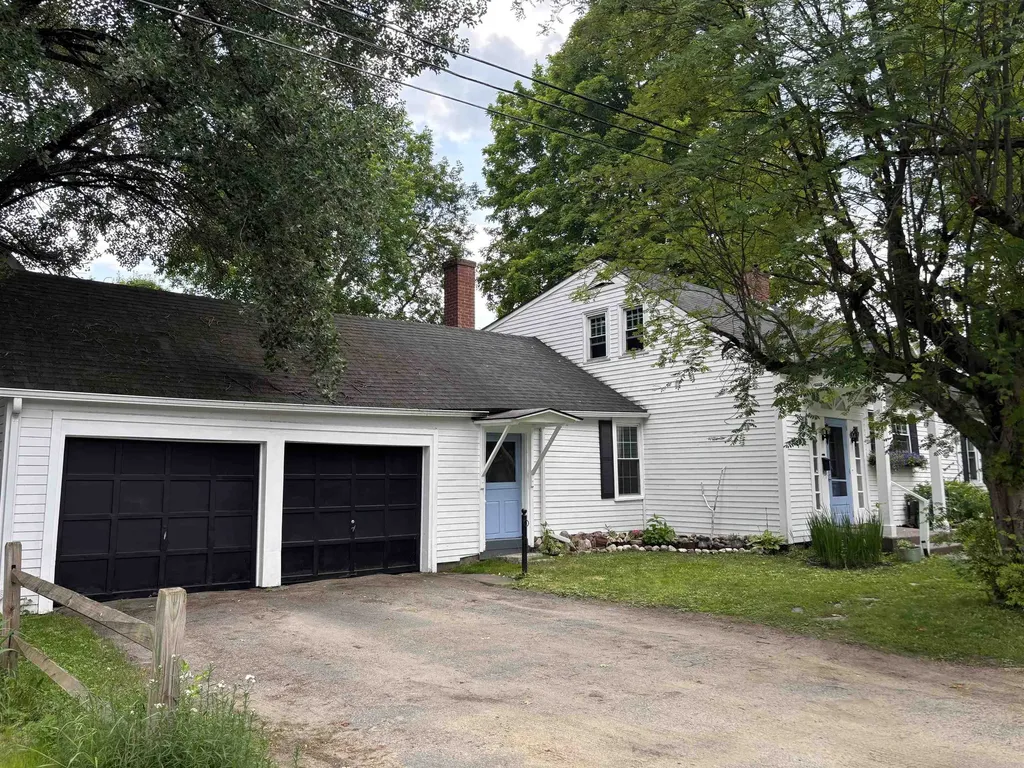 38 Clarks Avenue St. Johnsbury VT 05819