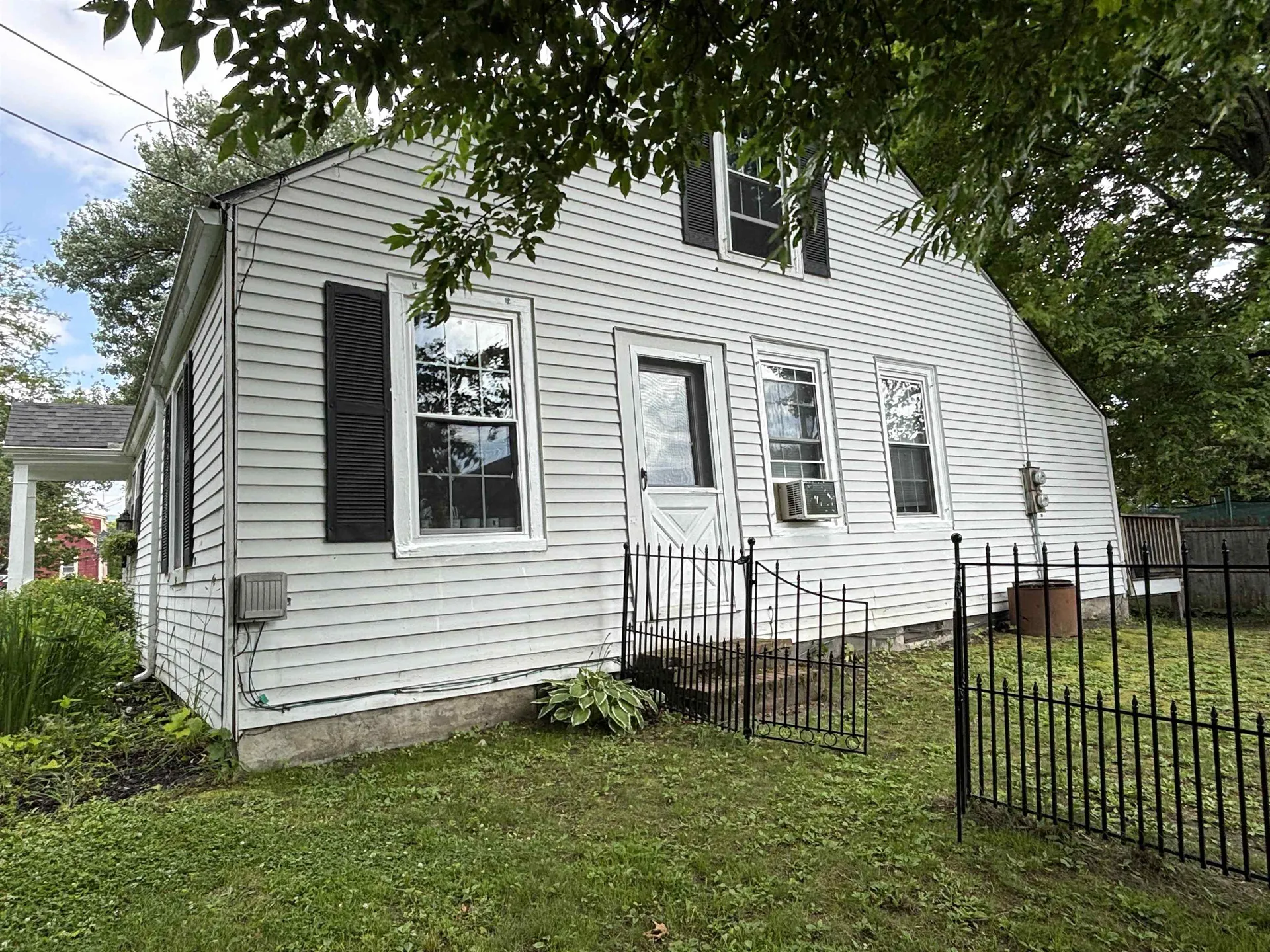 38 Clarks Avenue St. Johnsbury VT 05819