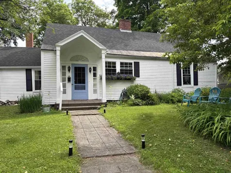 38 Clarks Avenue St. Johnsbury VT 05819