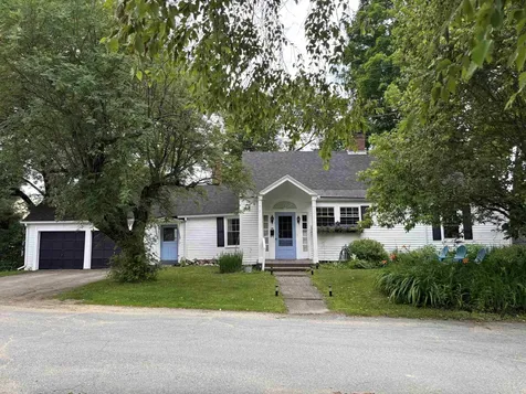 38 Clarks Avenue St. Johnsbury VT 05819