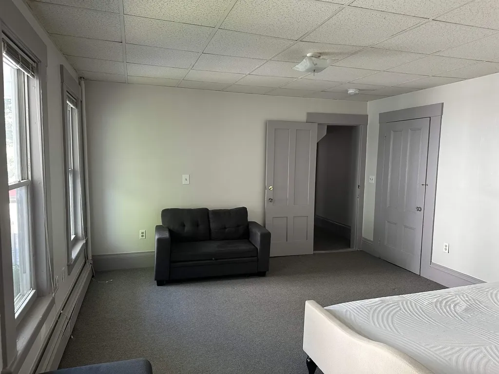 28 Lincoln Street Dover NH 03820