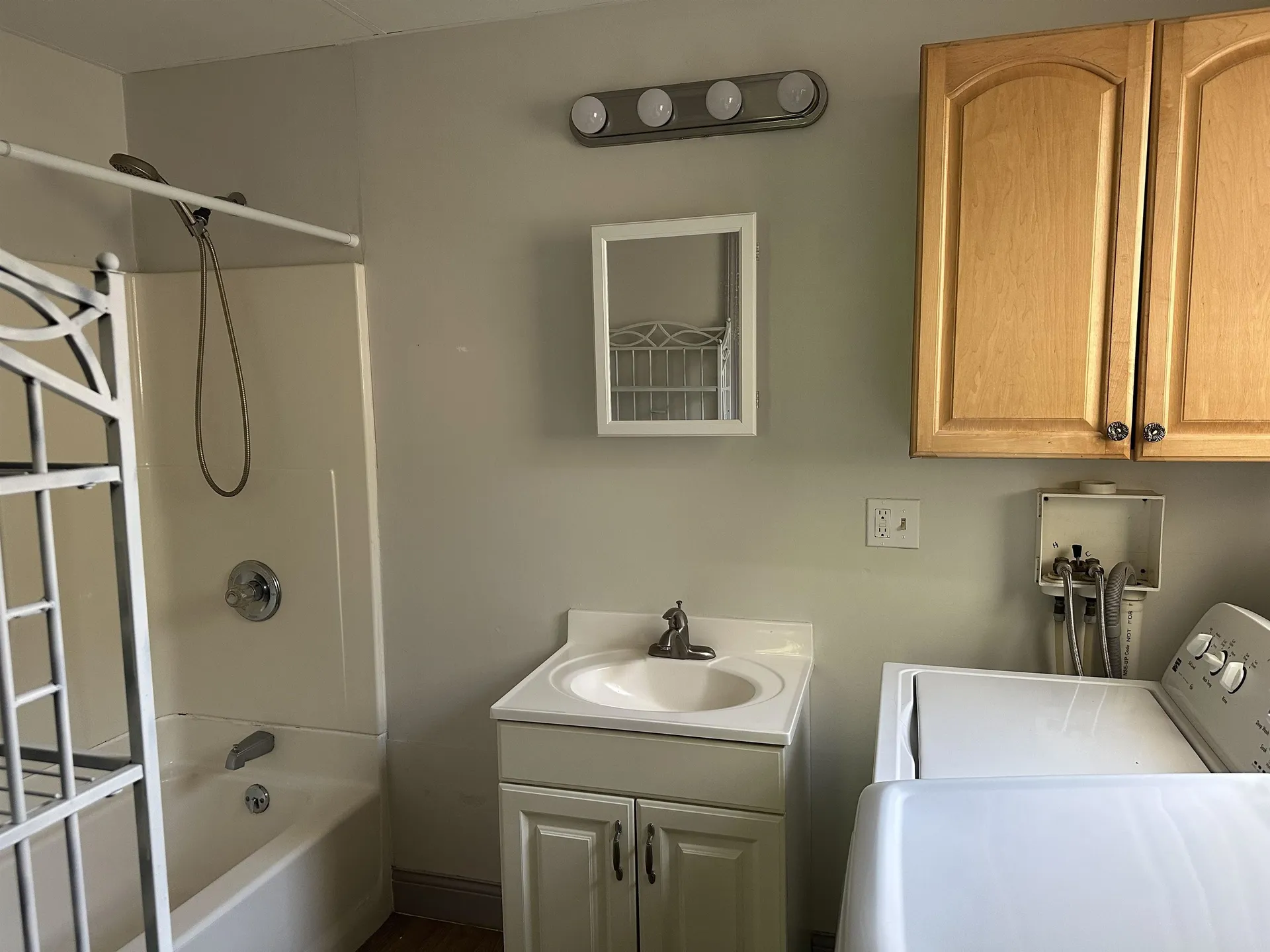 28 Lincoln Street Dover NH 03820