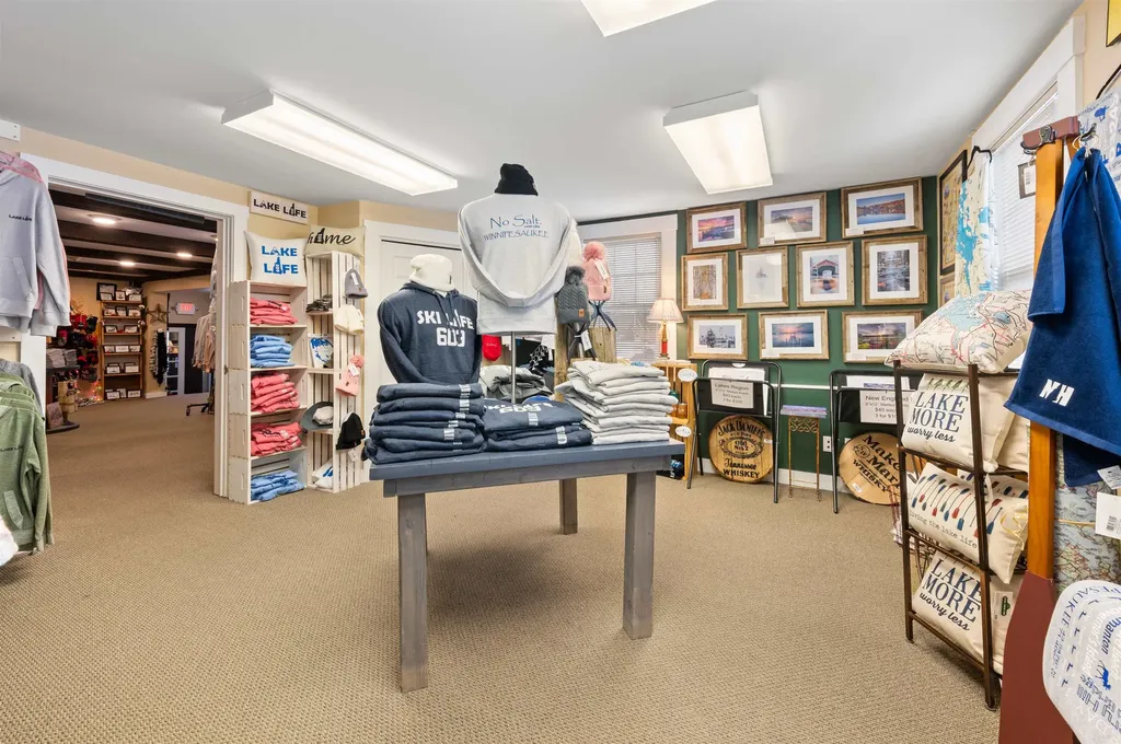 1934 Lake Shore Road Gilford NH 03249
