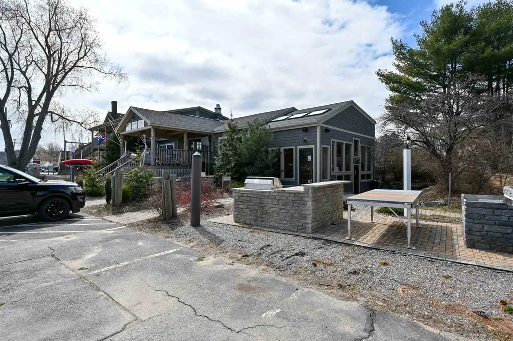 1934 Lake Shore Road Gilford NH 03249