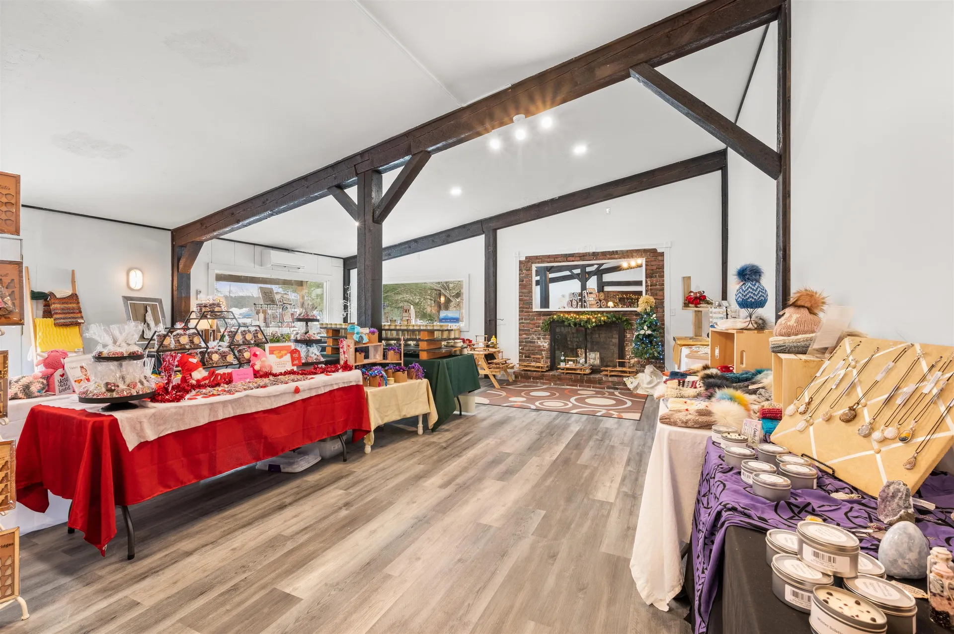1934 Lake Shore Road Gilford NH 03249