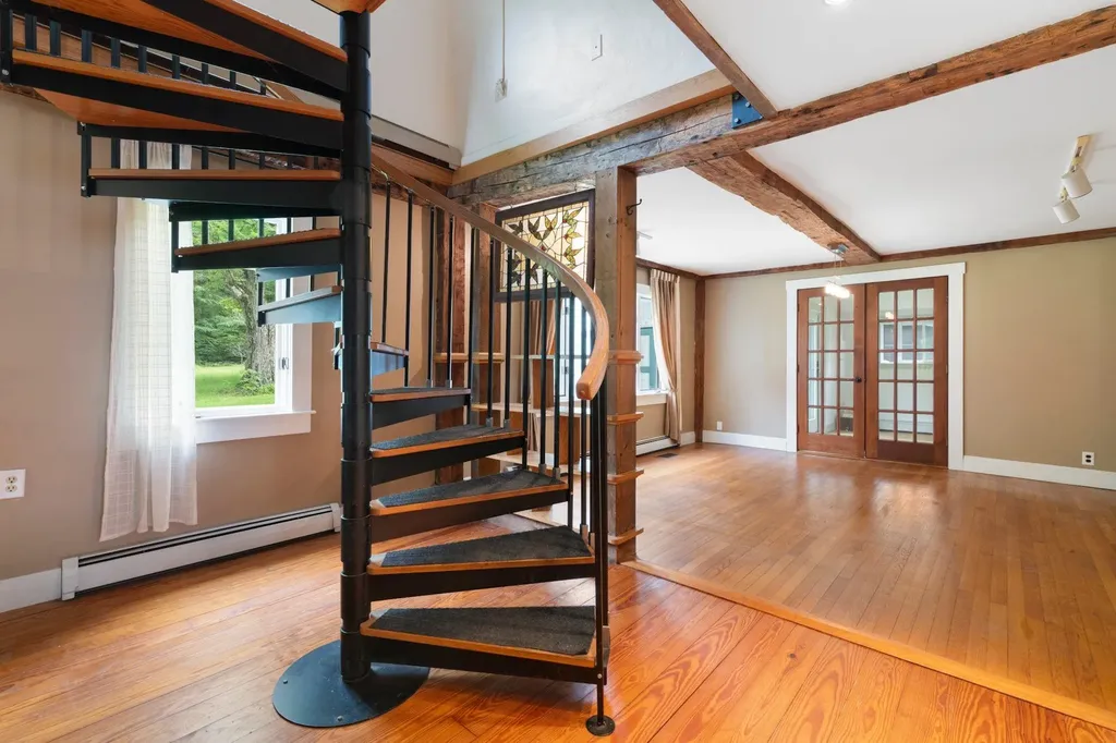 442 Josh Road Halifax VT 05358