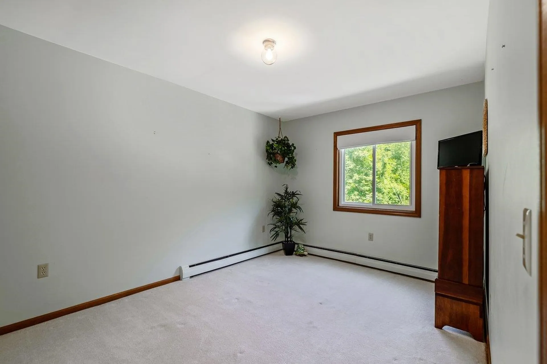 678 Pond Road Hinesburg VT 05461