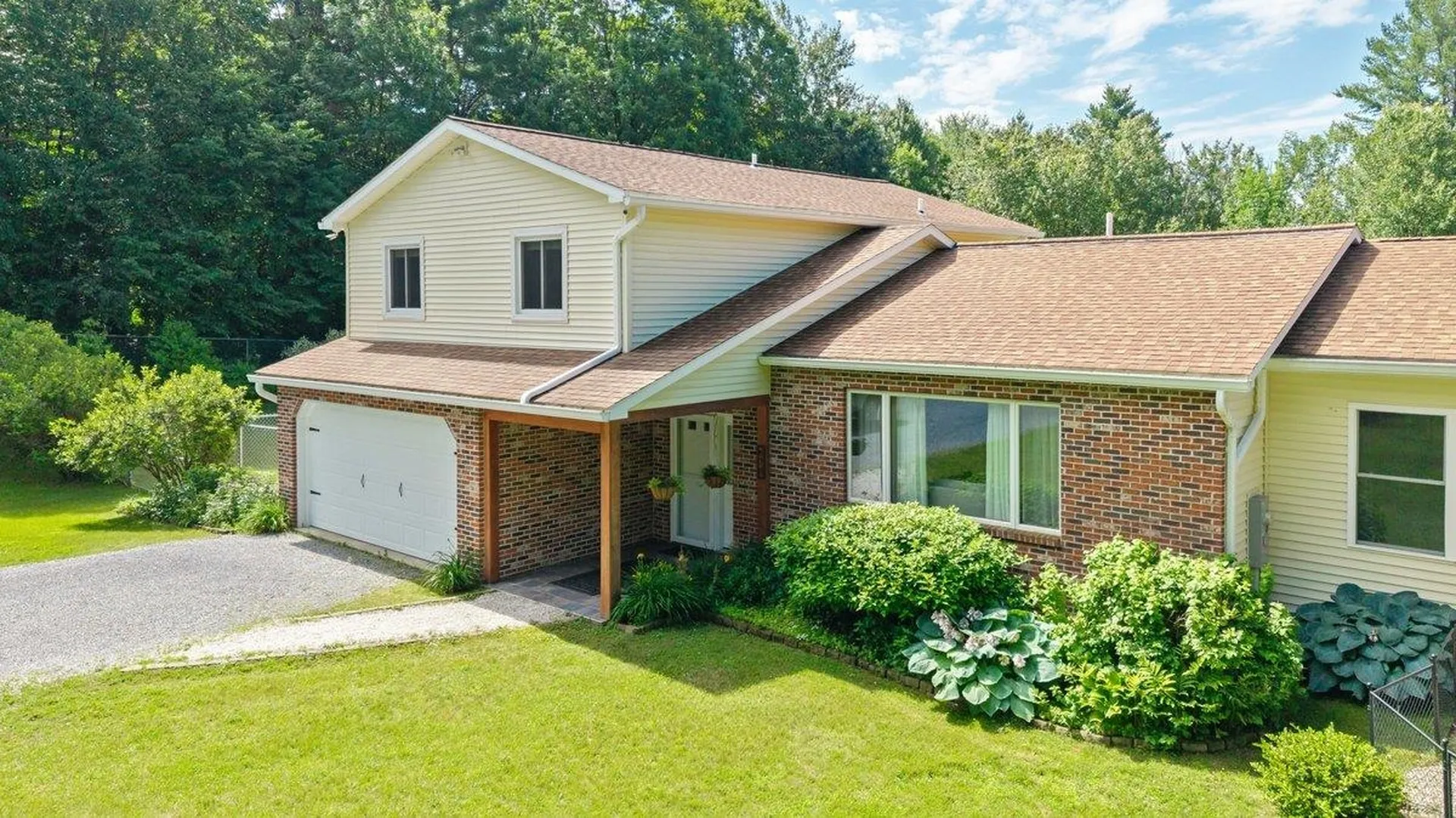 678 Pond Road Hinesburg VT 05461