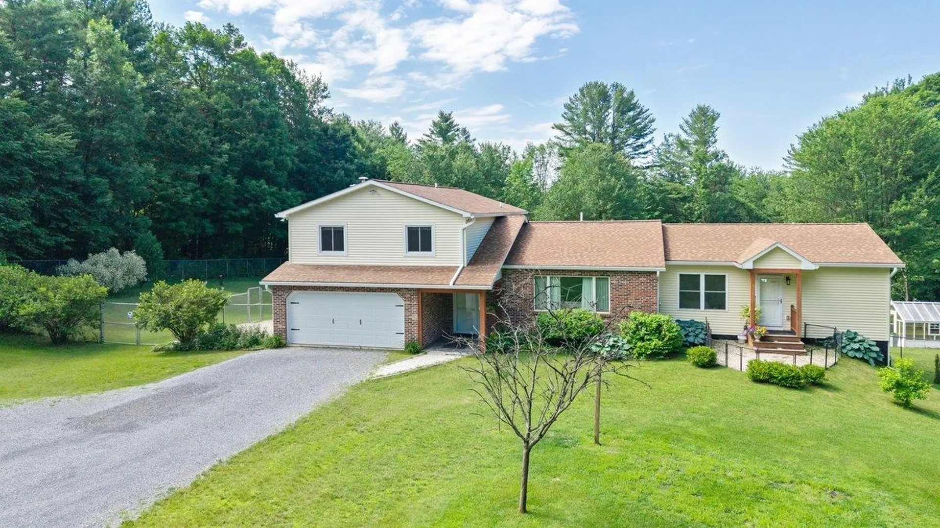 678 Pond Road Hinesburg VT 05461