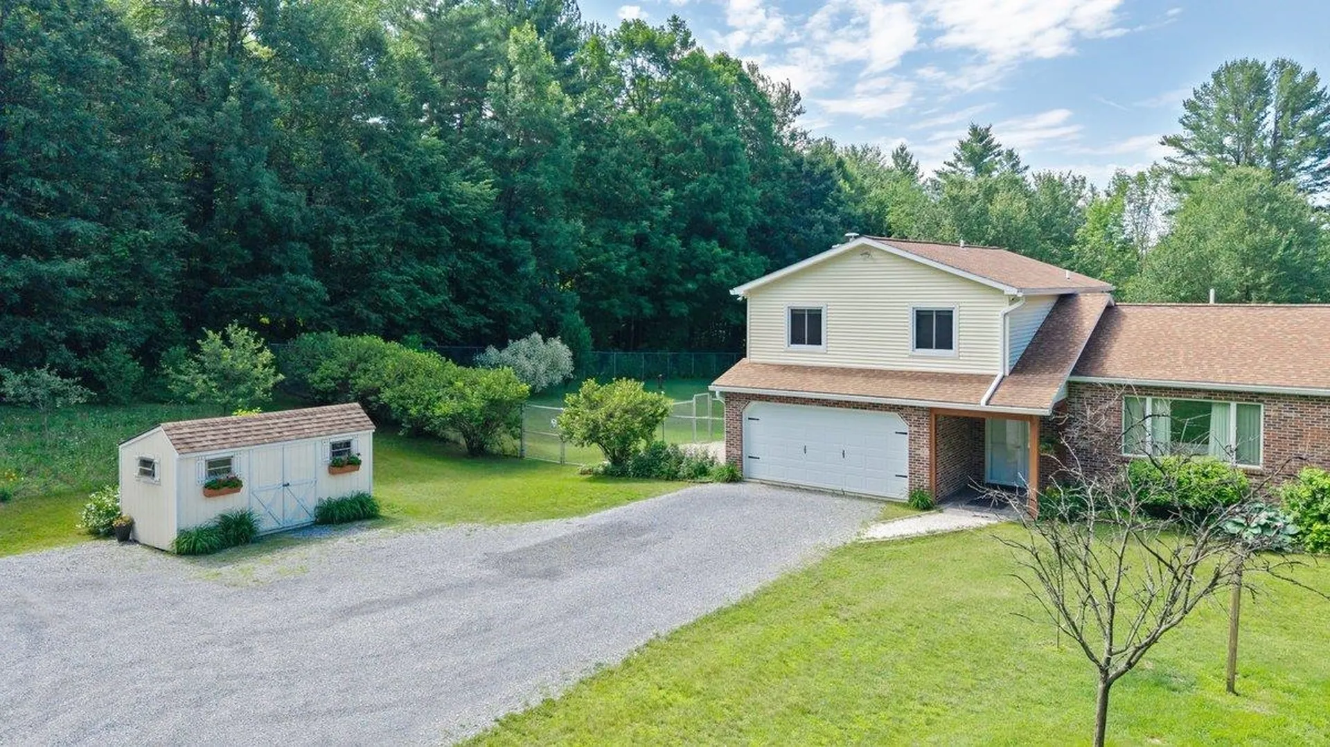 678 Pond Road Hinesburg VT 05461