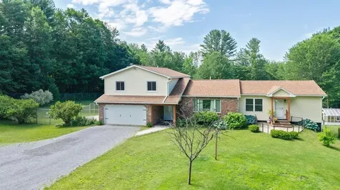 678 Pond Road Hinesburg VT 05461