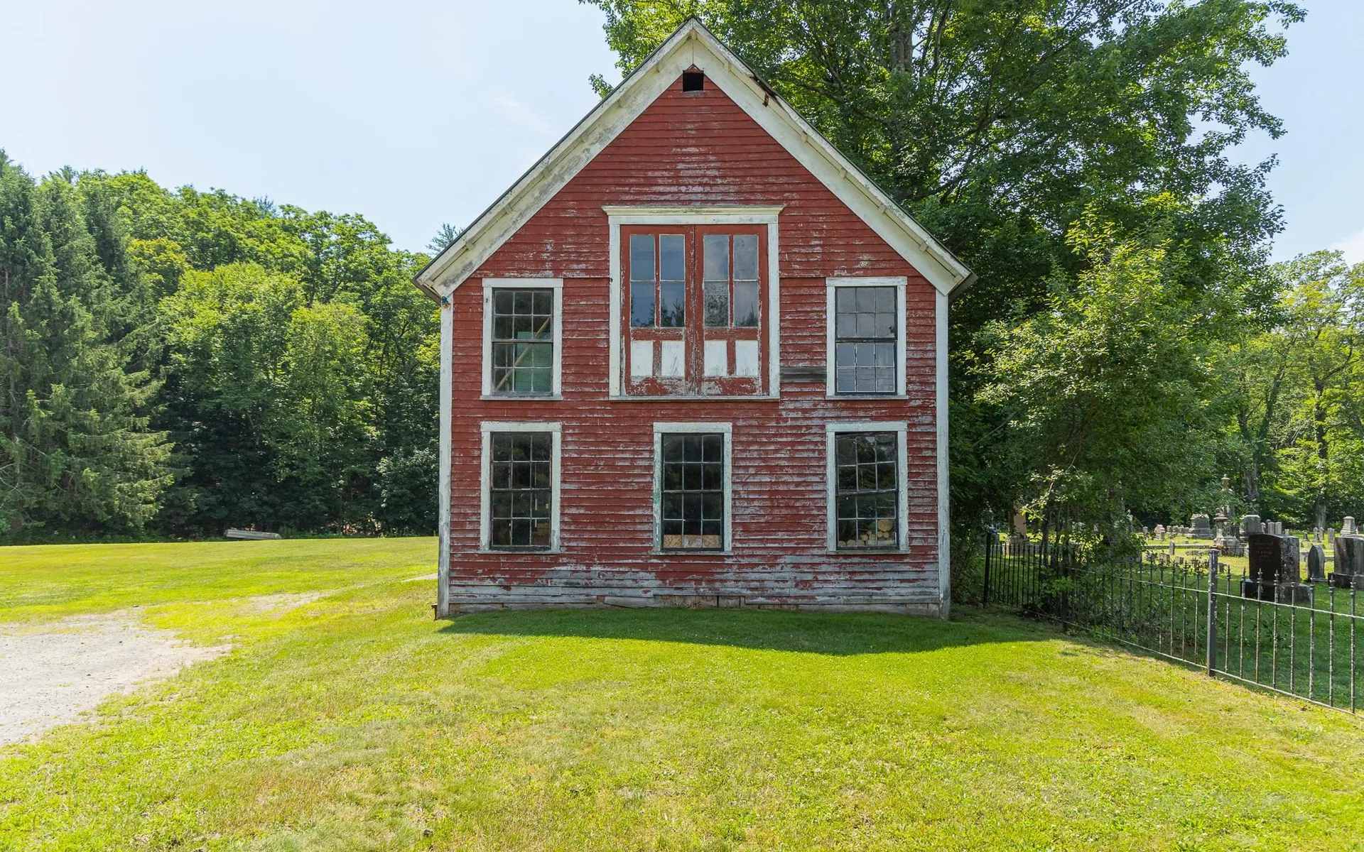 32 Mechanic Street Alstead NH 03602